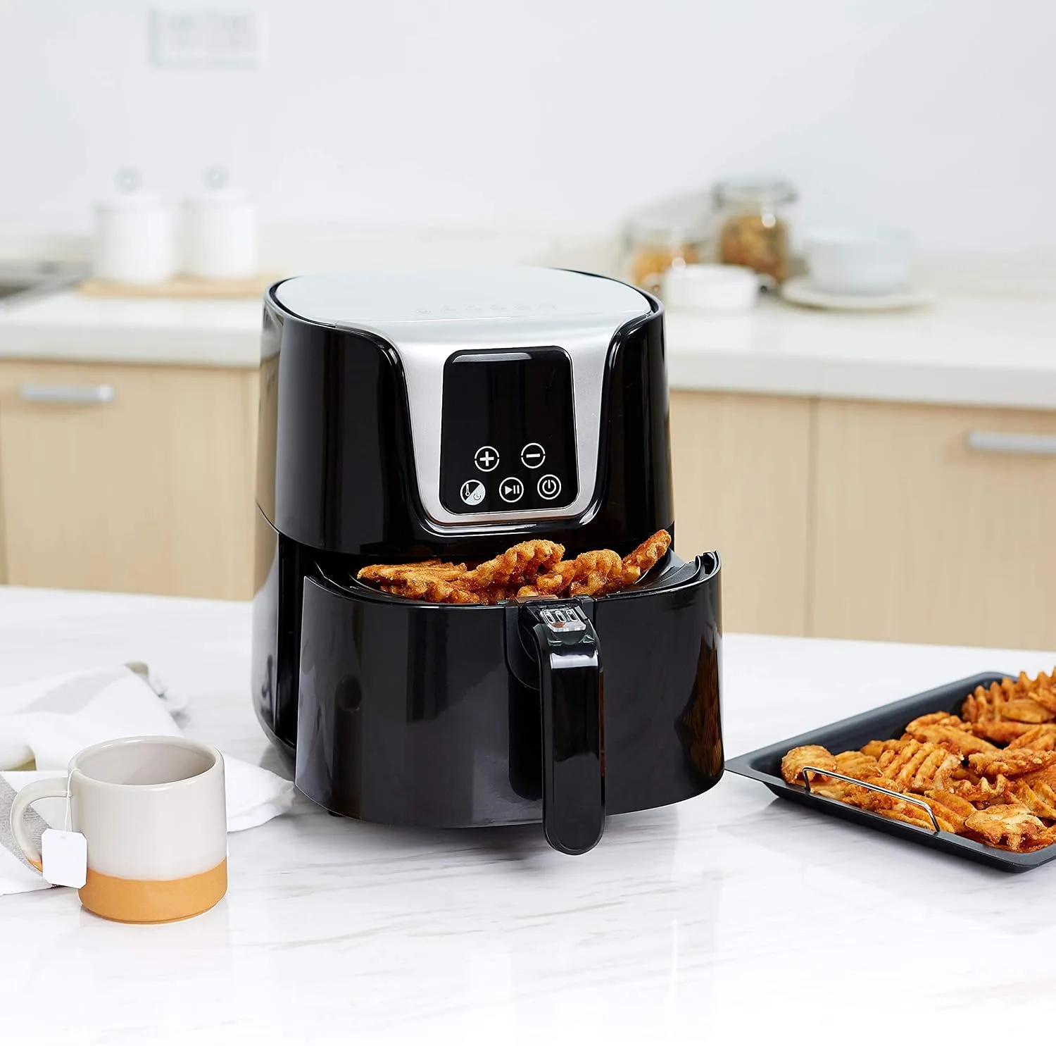 Freidora de aire Amazon Basics Freidora de Aire 4L — vista 2